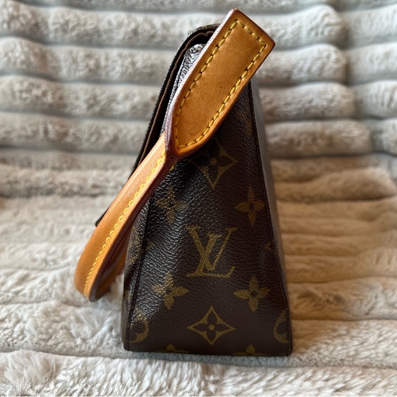 LOUIS VUITTON #authenticLV #handbag - Picture 3 of 10